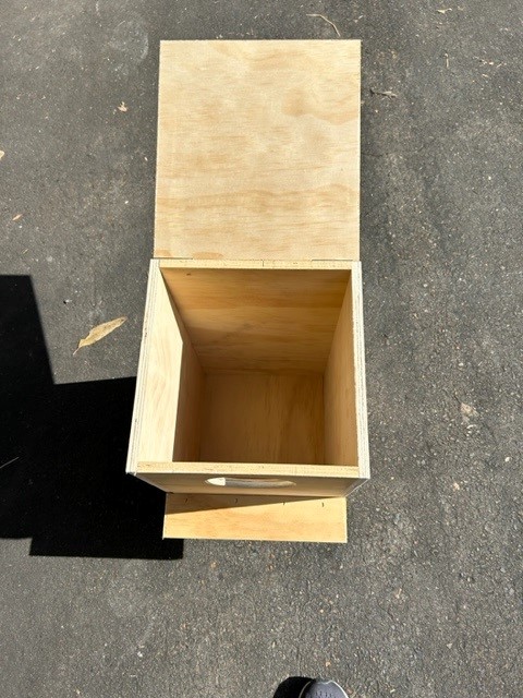 Wooden Possum Hinged Lid Wooden Possum Hinged Lid